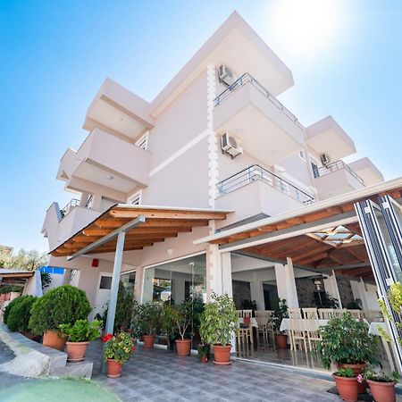 קסאמיל Aleksander Aparthotel מראה חיצוני תמונה