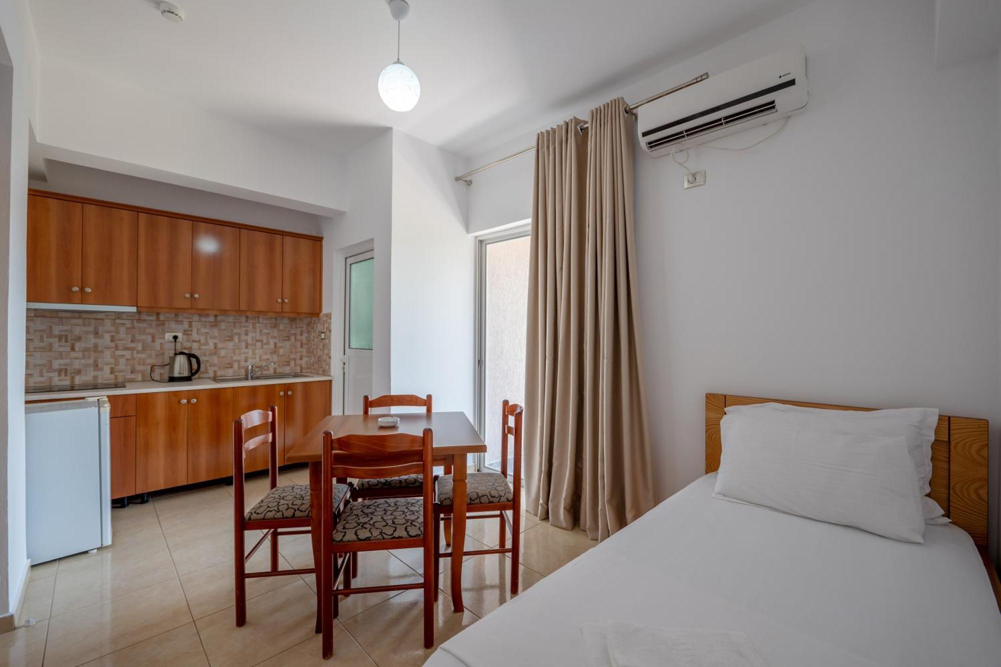 קסאמיל Aleksander Aparthotel מראה חיצוני תמונה