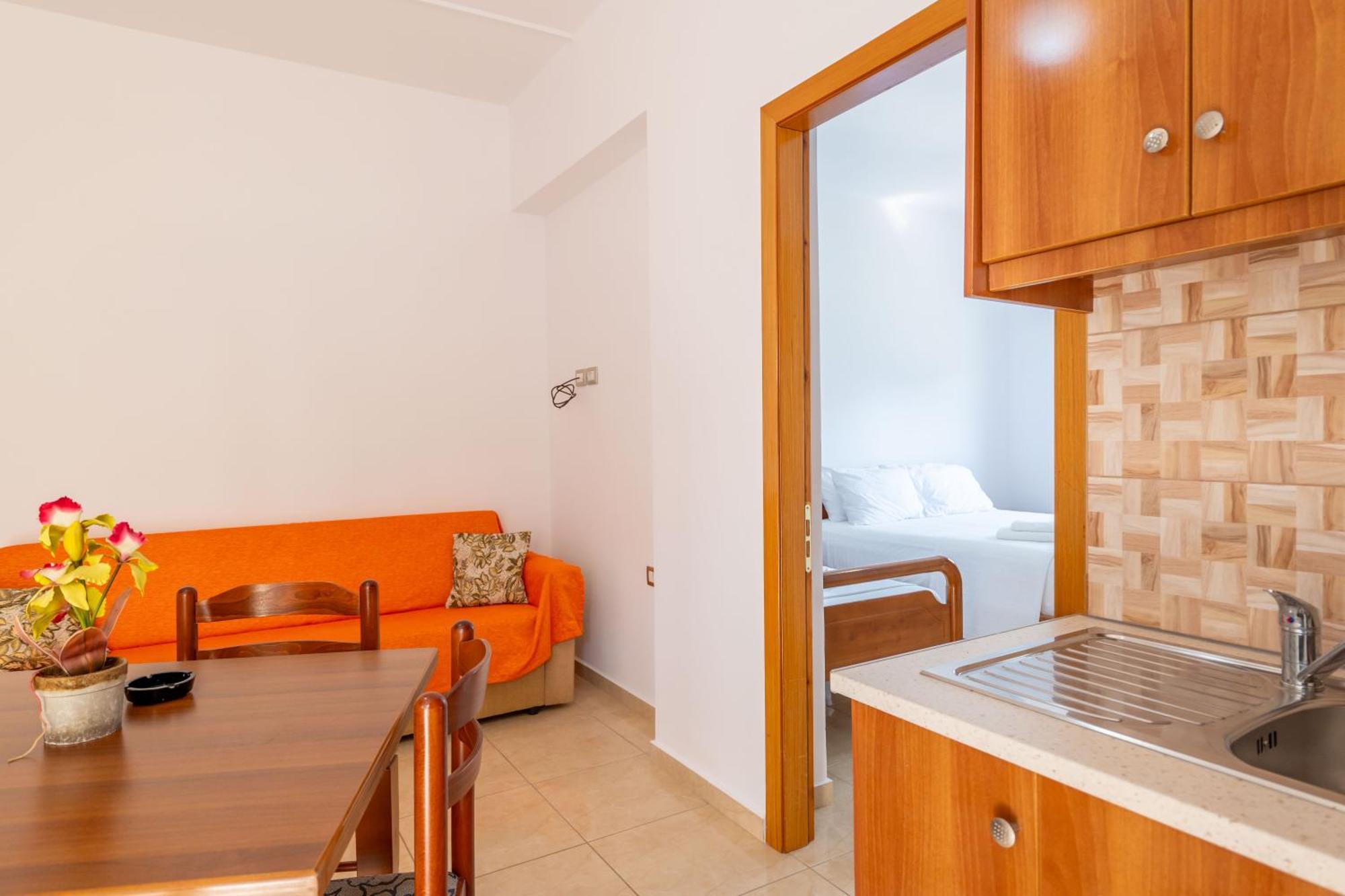קסאמיל Aleksander Aparthotel מראה חיצוני תמונה