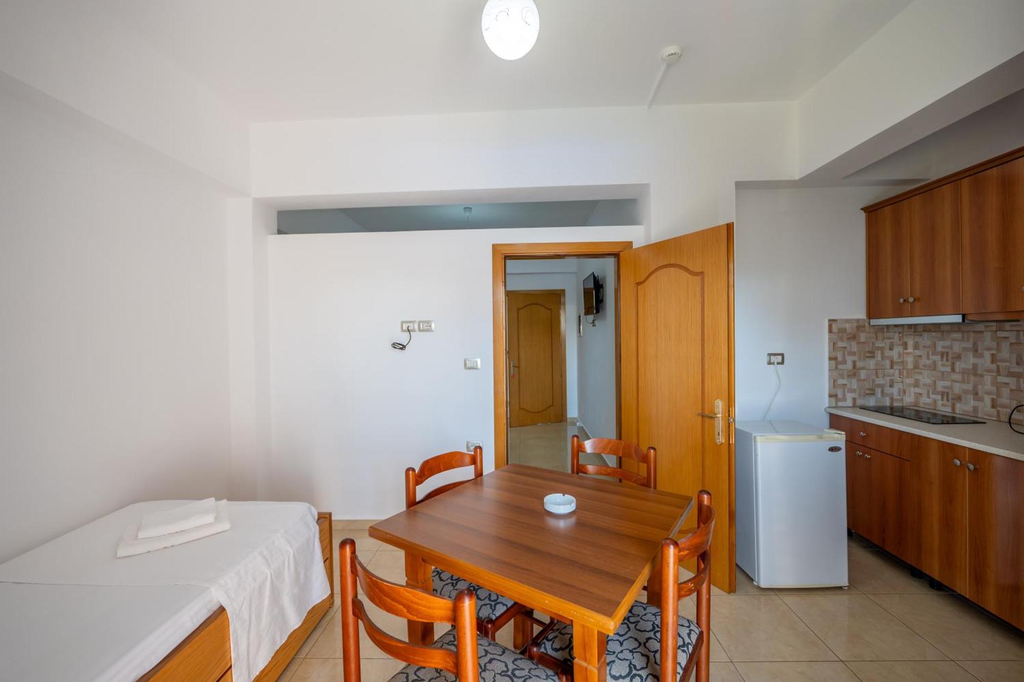 קסאמיל Aleksander Aparthotel מראה חיצוני תמונה